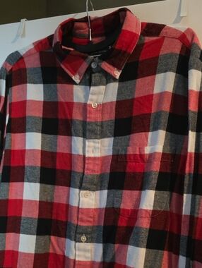 Club Room Red Black White Plaid Button-Down Shirt